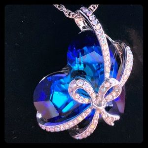 Heart shaped crystal necklace